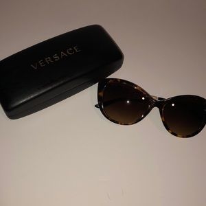 AUTHENTIC Versace Sunglasses 😍